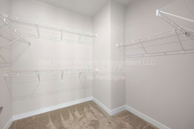 Building Photo - 9769 Oaklawn Blvd NW