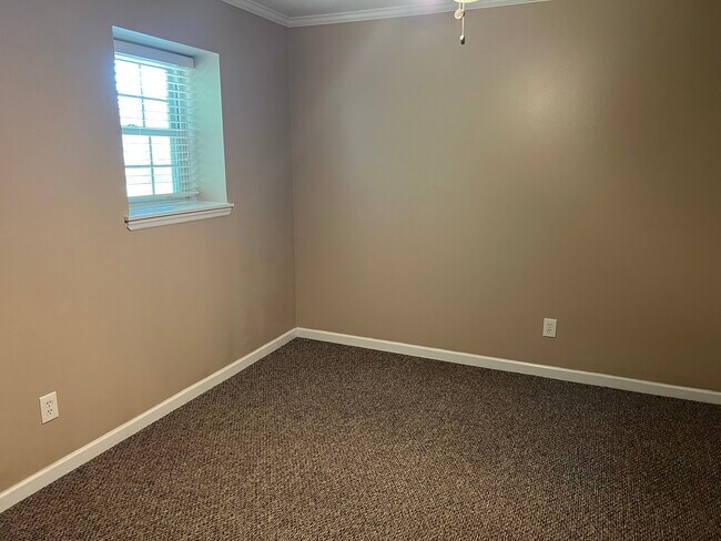 Building Photo - Walston Bridge Apartments