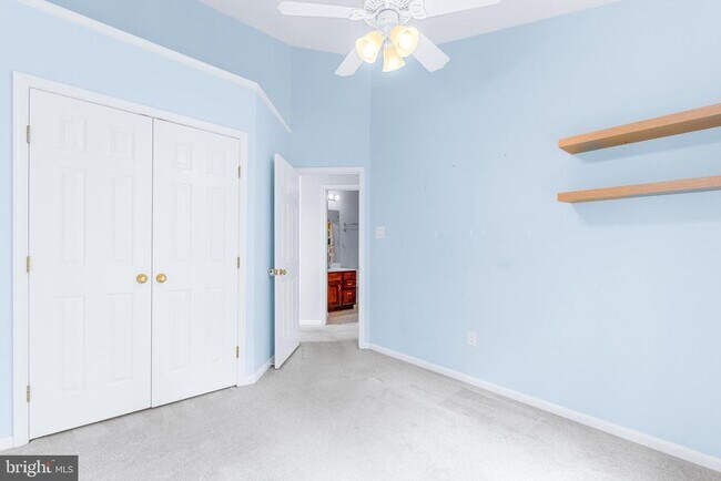 Building Photo - 18612 Clovercrest Cir