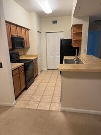 Building Photo - 9901 Baywinds Blvd