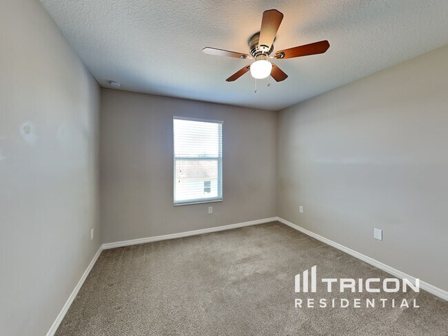 Building Photo - 13432 Graham Yarden Dr