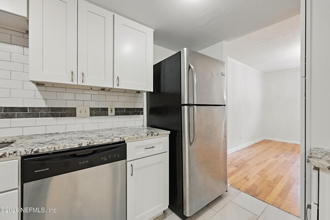 Building Photo - 5811 Atlantic Blvd