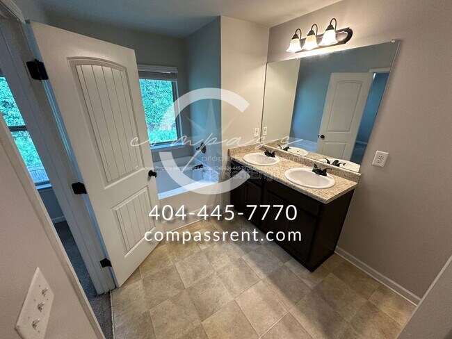 Building Photo - 6048 Oak Bend Ct