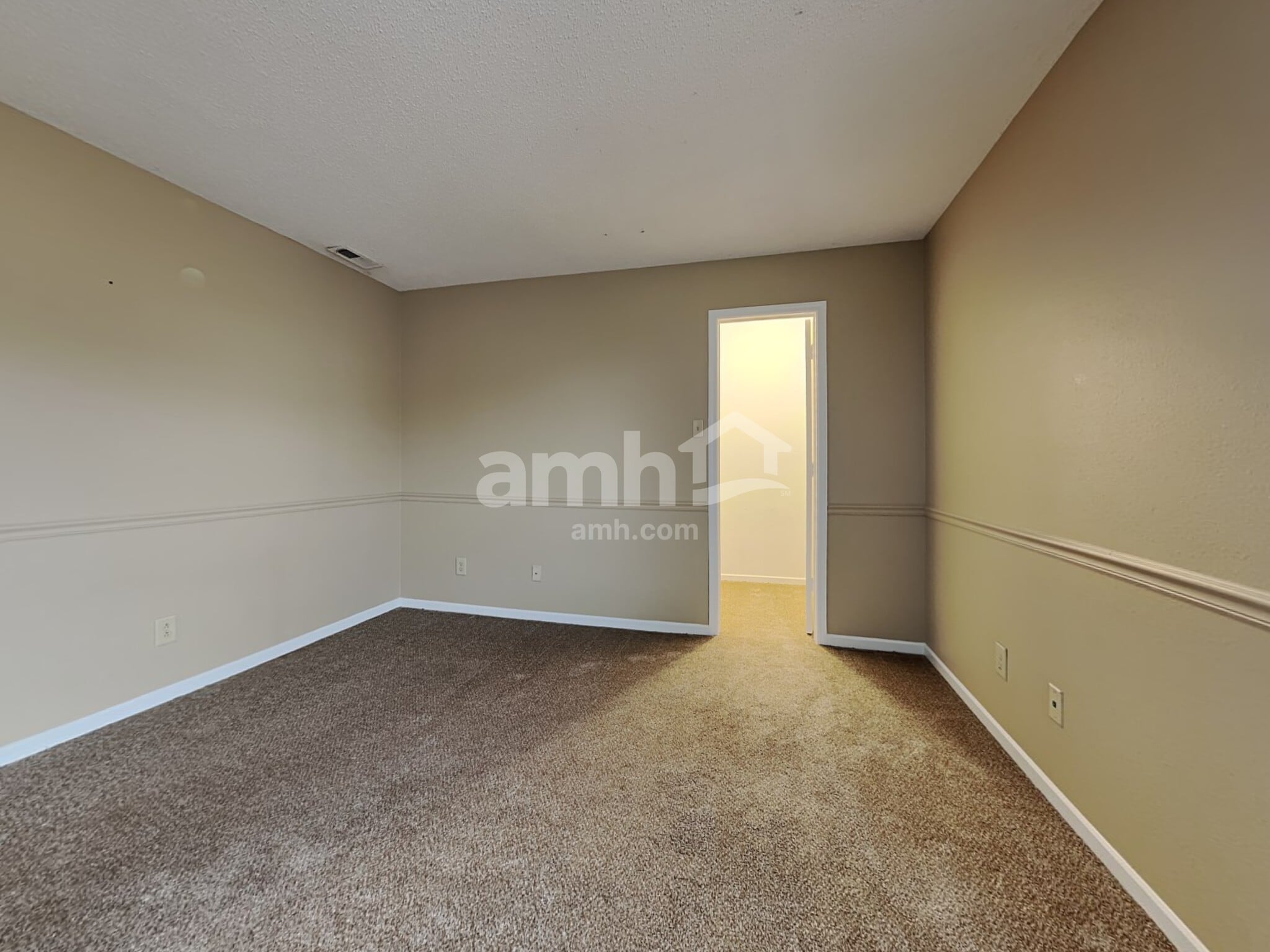 Building Photo - 13426 Allegiance Dr