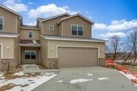 Building Photo - Newer Construction for RENT 3bd 3ba 2 car attached garage END UNIT available Jan 2026