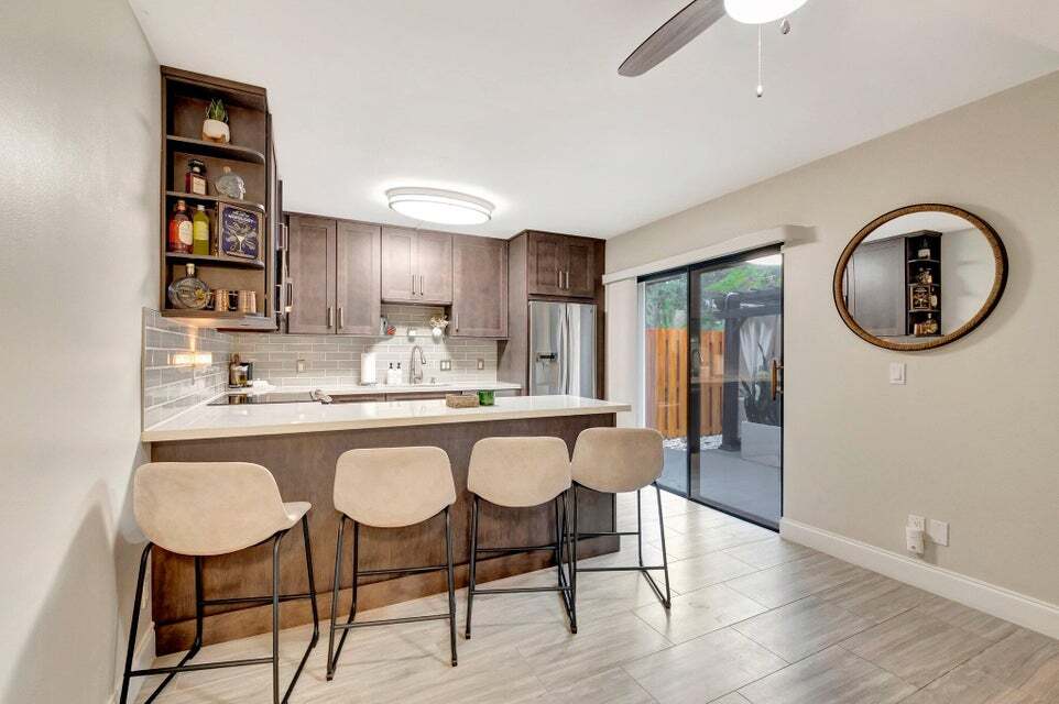Building Photo - 3109 San Clara Dr