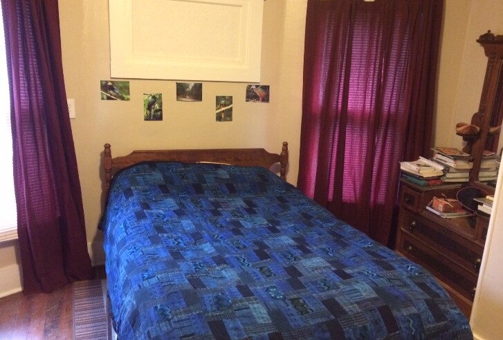 Building Photo - 1006 N Aurora St