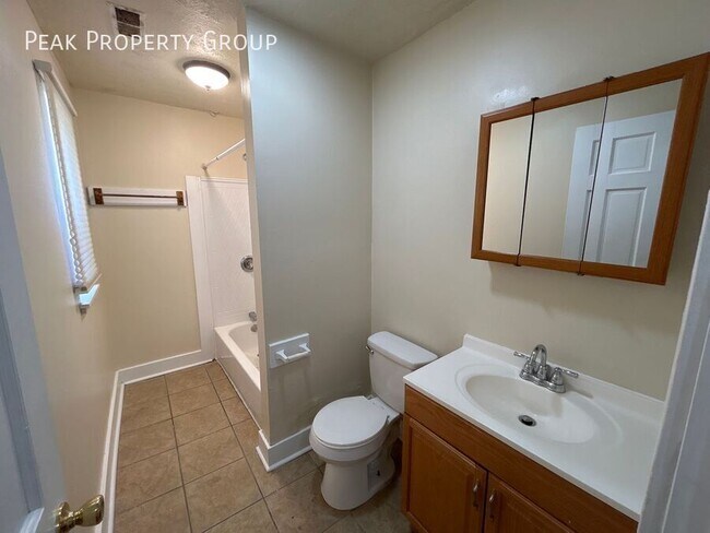 Building Photo - 45 Euclid Ave