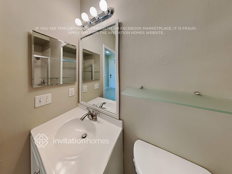 Building Photo - 12611 SW 42nd St