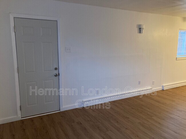 Building Photo - 4126 N Lindbergh Blvd