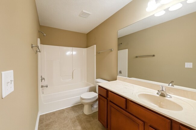 Building Photo - Spacious 4BR House in Cane Ridge Farms