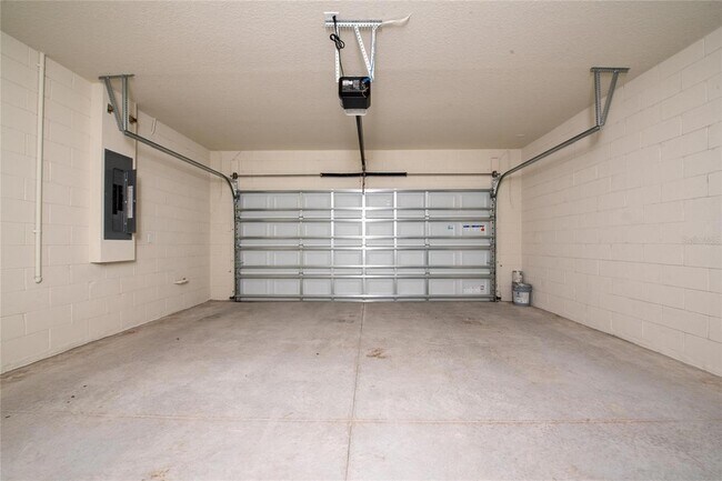 Building Photo - 13270 Panama Beach Ct