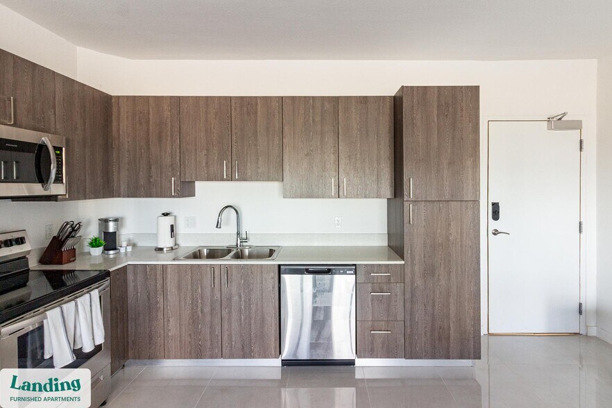 Building Photo - 25850 SW 140th Ct