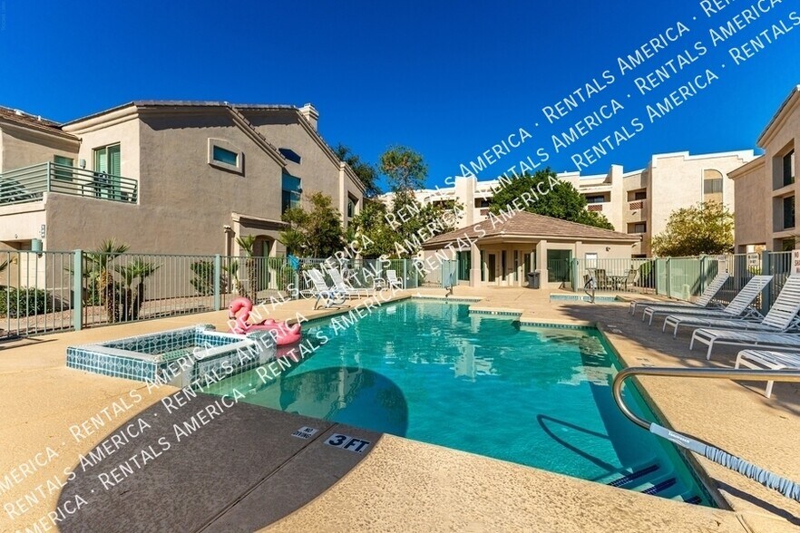 Building Photo - 7550 E Earll Dr