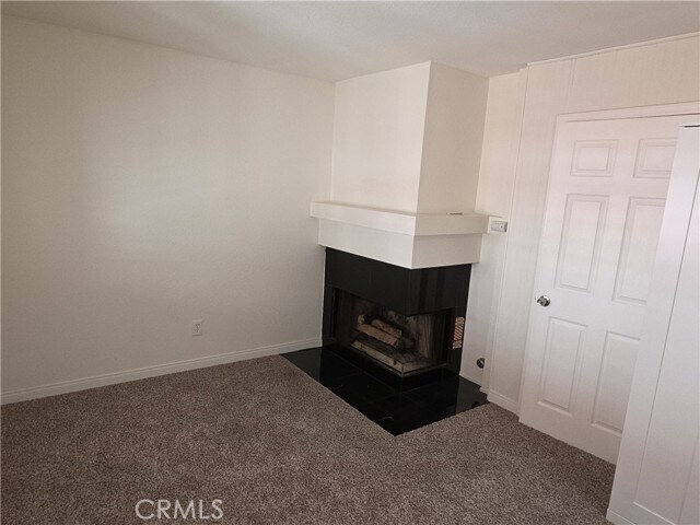 Building Photo - 19 Aruba St