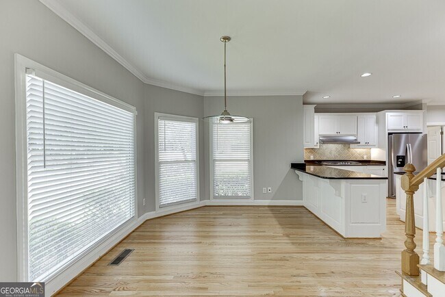 Building Photo - 9345 Riverclub Pkwy