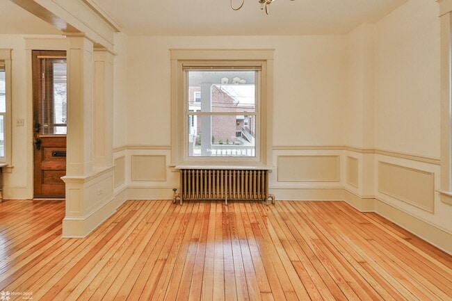 Building Photo - 67 W Laurel St