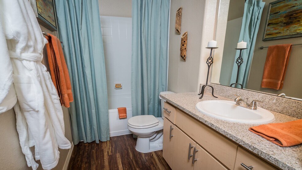 Building Photo - Indigo Creek