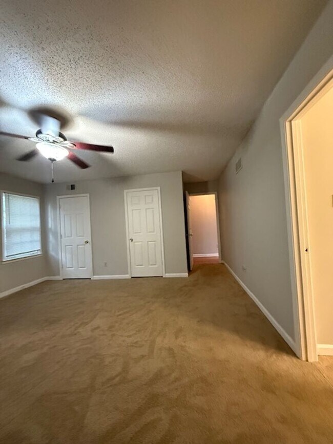 Building Photo - Charming 3-Bedroom Home in Cordova-Comfort & Convenience Await!