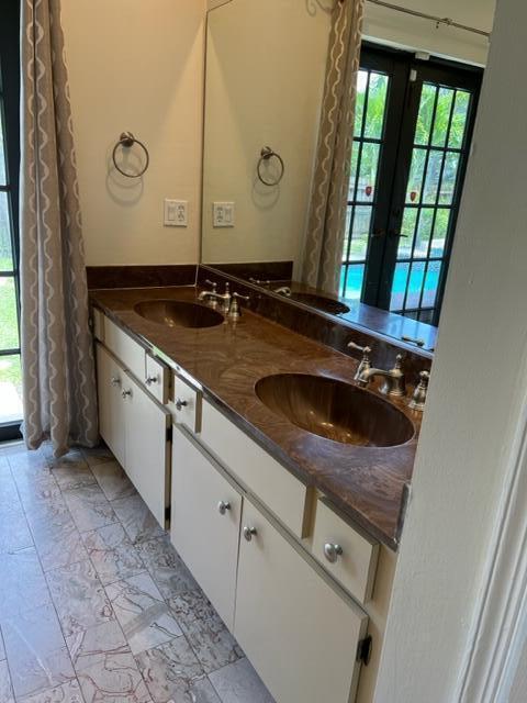 Building Photo - 2498 NW 25th St