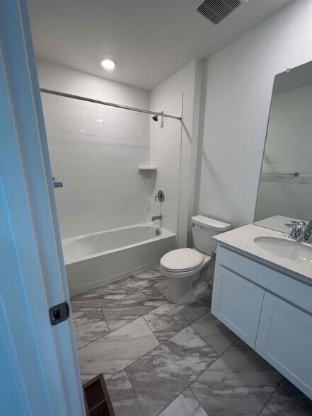 Building Photo - 2632 Painted Turtle Ave