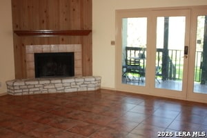 Building Photo - 421 Watts Ln