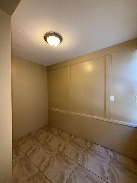 Building Photo - 1640 Salem Dr