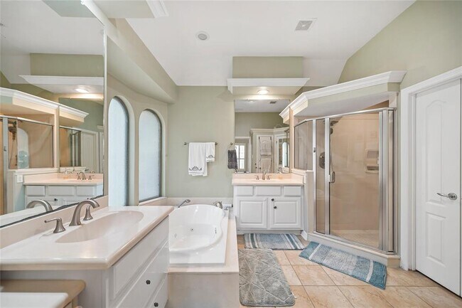 Building Photo - 3707 Quiet Falls Dr