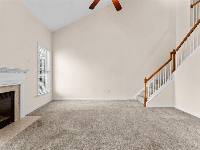 Building Photo - 709 Abbey Village Cir