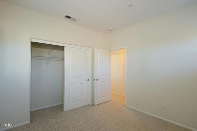 Building Photo - 326 Lakeview Ct