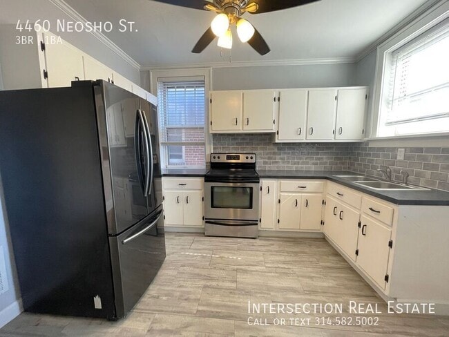 Building Photo - 4460 Neosho St