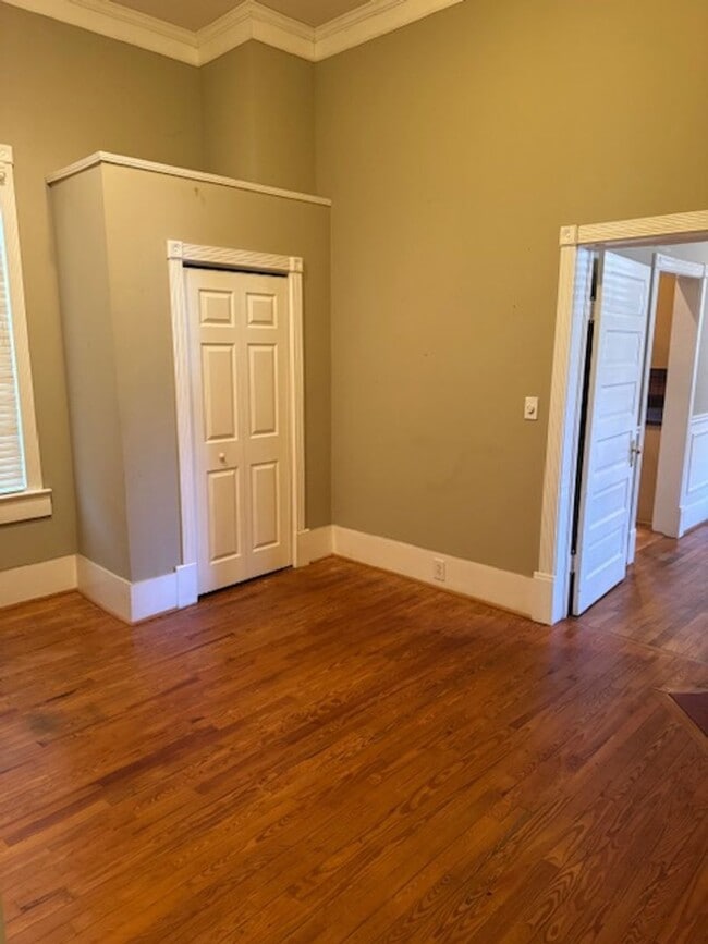 Building Photo - 416 W Montgomery St