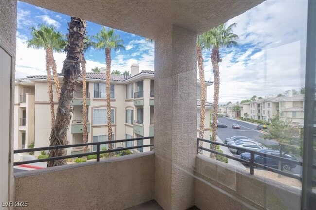 Building Photo - 7151 S Durango Dr