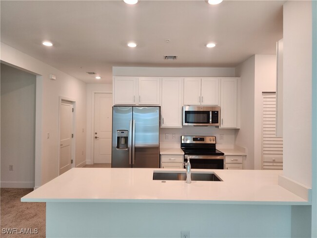Building Photo - 26401 Coco Cay Cir