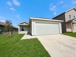 Building Photo - 9947 Leeds Wheel