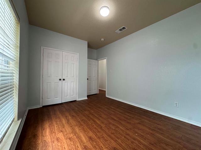 Building Photo - 813 Betty Ct