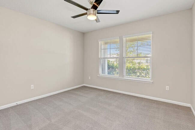 Building Photo - Aberdeen community