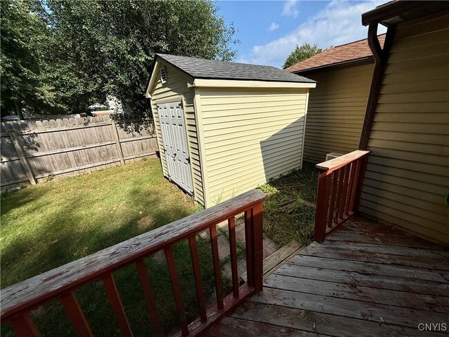 Building Photo - 8339 Zenith Dr