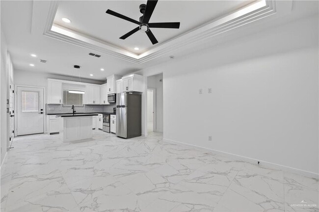 Building Photo - 12504 N 39th St