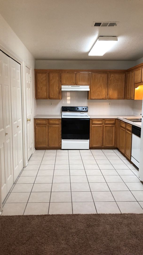 Building Photo - COMING SOON!