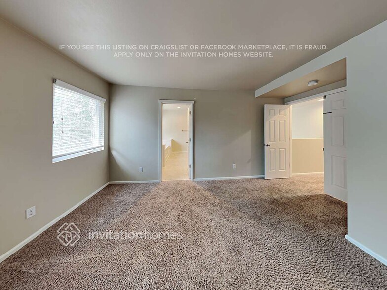 Building Photo - 12918 69th Dr SE