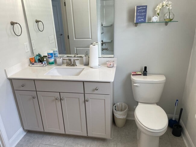 Building Photo - 3 Bedroom 2 Bath Home in Carolina Shores, ...