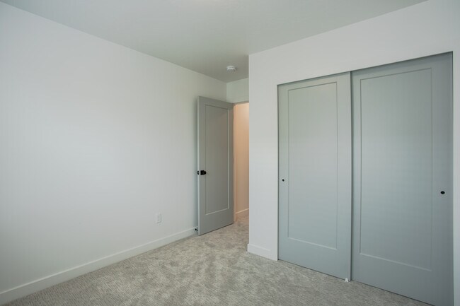 Bedroom 2 - 493 W 620 N