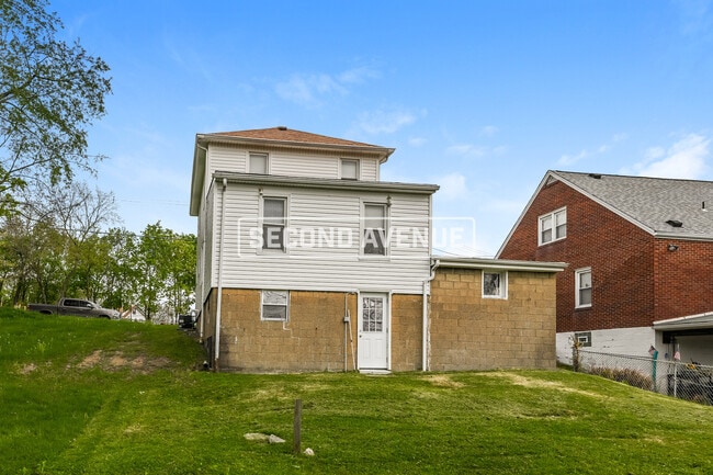 Building Photo - 3507 McWhinney St