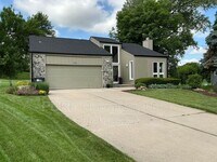 Building Photo - 10635 Spaulding Cir