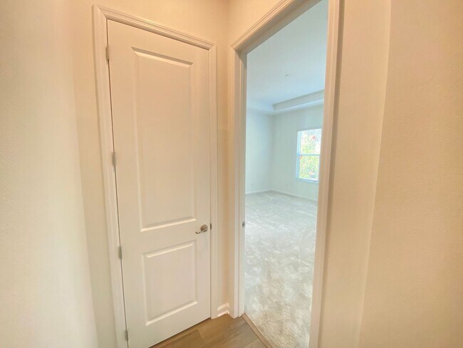 Building Photo - 6338 Trailblaze Bnd