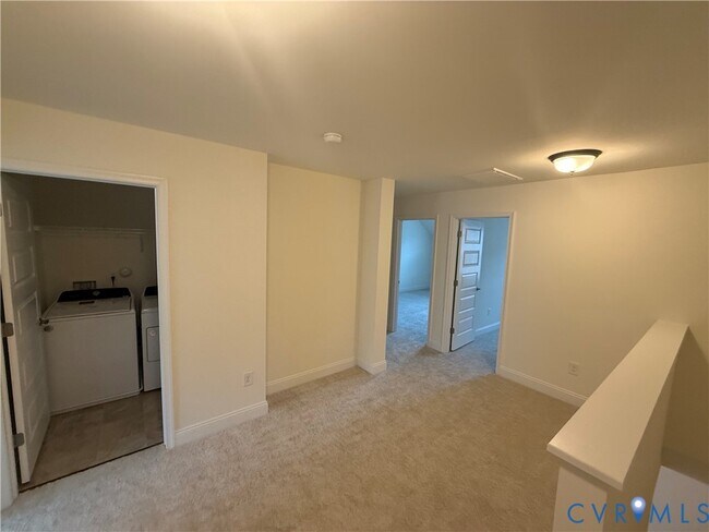 Building Photo - 10873 Farmstead Ml Ln