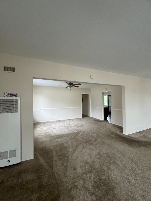 Building Photo - 1690 Amberwood Dr