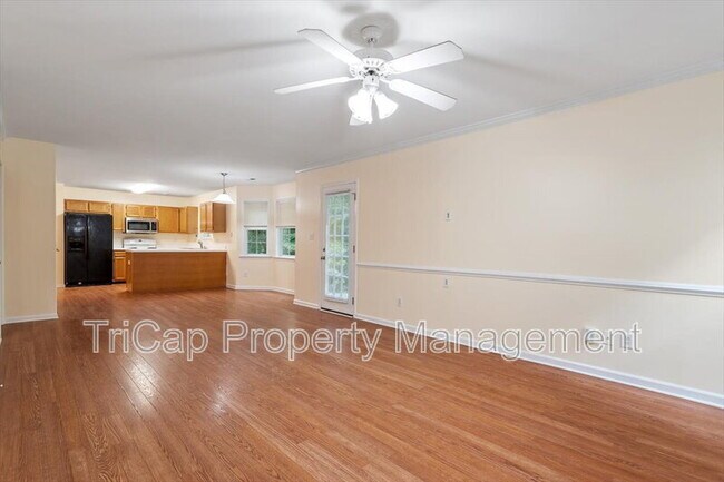 Building Photo - 120 Arbor Glen Ct