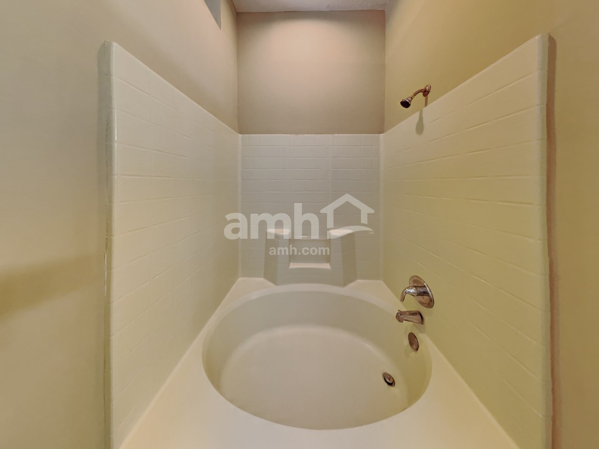 Building Photo - 12985 Sweet Briar Pky